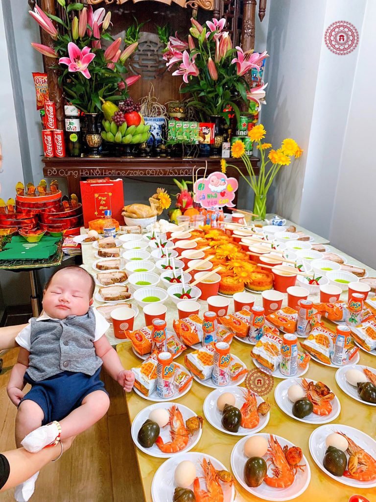 Mam cung day cu cho be gai