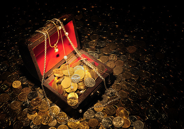 các mệnh tương khắc với Hải Trung Kim