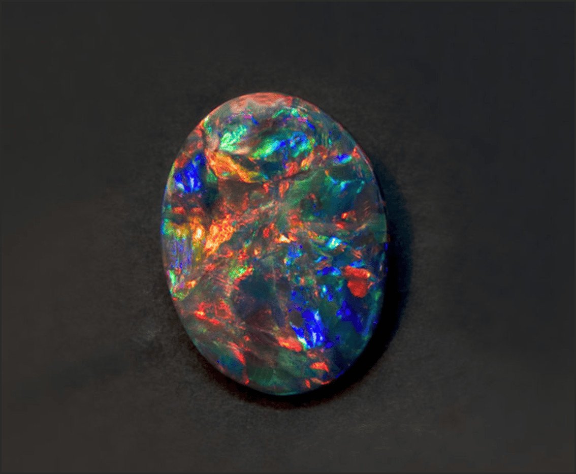 Cách bảo quản đá Opal để giữ giá trị phong thủy