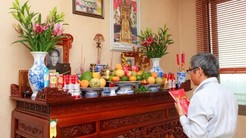 Cúng Rằm tháng 6 nên thực hiện vào buổi sáng hoặc trưa