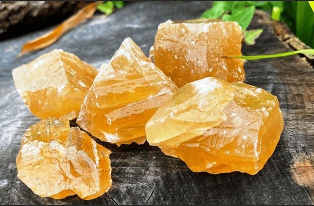 Đá Citrine màu vàng tự nhiên