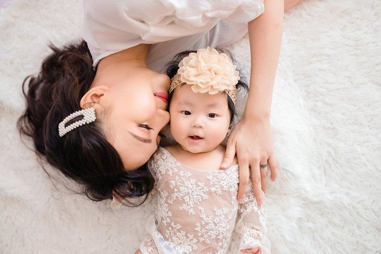 Dù là bé trai hay bé gái, trẻ sinh năm Ất Tỵ 2025 đều mang lại điều tốt đẹp và may mắn cho gia đình.
