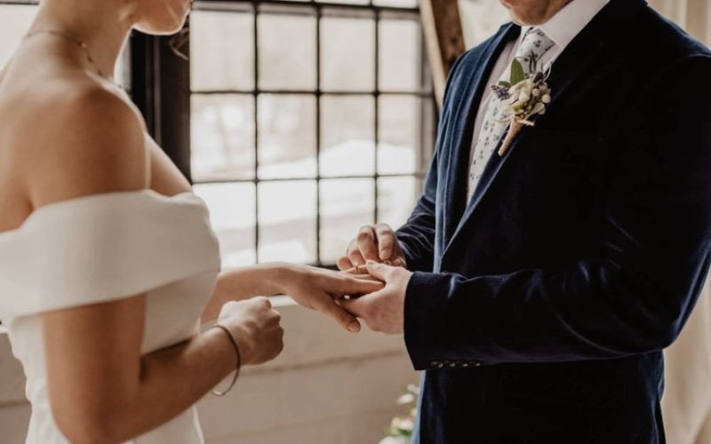 Hợp tuổi và kỵ tuổi của nam giới sinh năm 2001