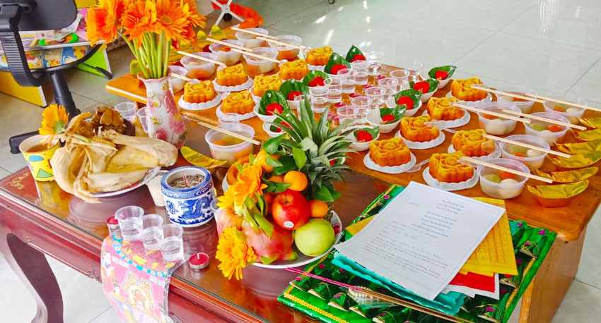 Mâm cúng đầy tháng truyền thống cho bé trai và bé gái, đầy đủ lễ vật