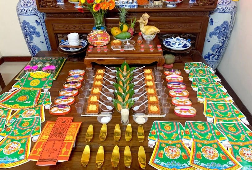 Sắp xếp mâm cúng đầy tháng bé gái miền Bắc theo phong thủy truyền thống