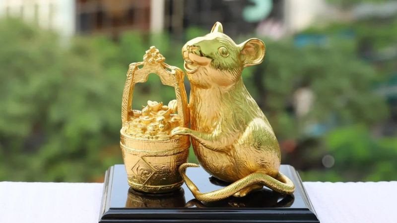 Tượng chuột phong thủy chiêu tài lộc cho Bính Tý 1996