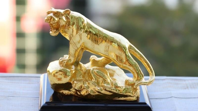 Tượng hổ phong thủy uy nghi, vật phẩm trấn trạch hiệu quả cho Nhâm Ngọ mệnh Mộc tránh tà khí.