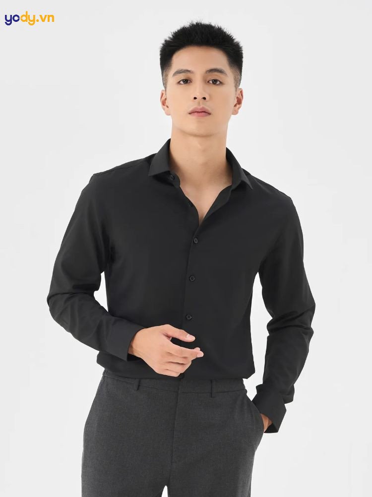 Ứng dụng màu đen thuộc mệnh gì trong thời trang