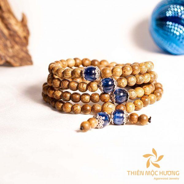 Vật phẩm phong thủy Trầm Hương cho nam sinh năm 1953 mệnh Thủy