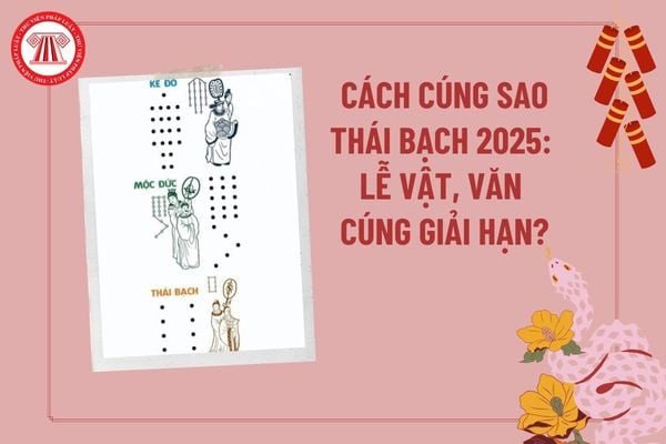 Hình ảnh bàn thờ được bày biện trang nghiêm để cúng sao Thái Bạch