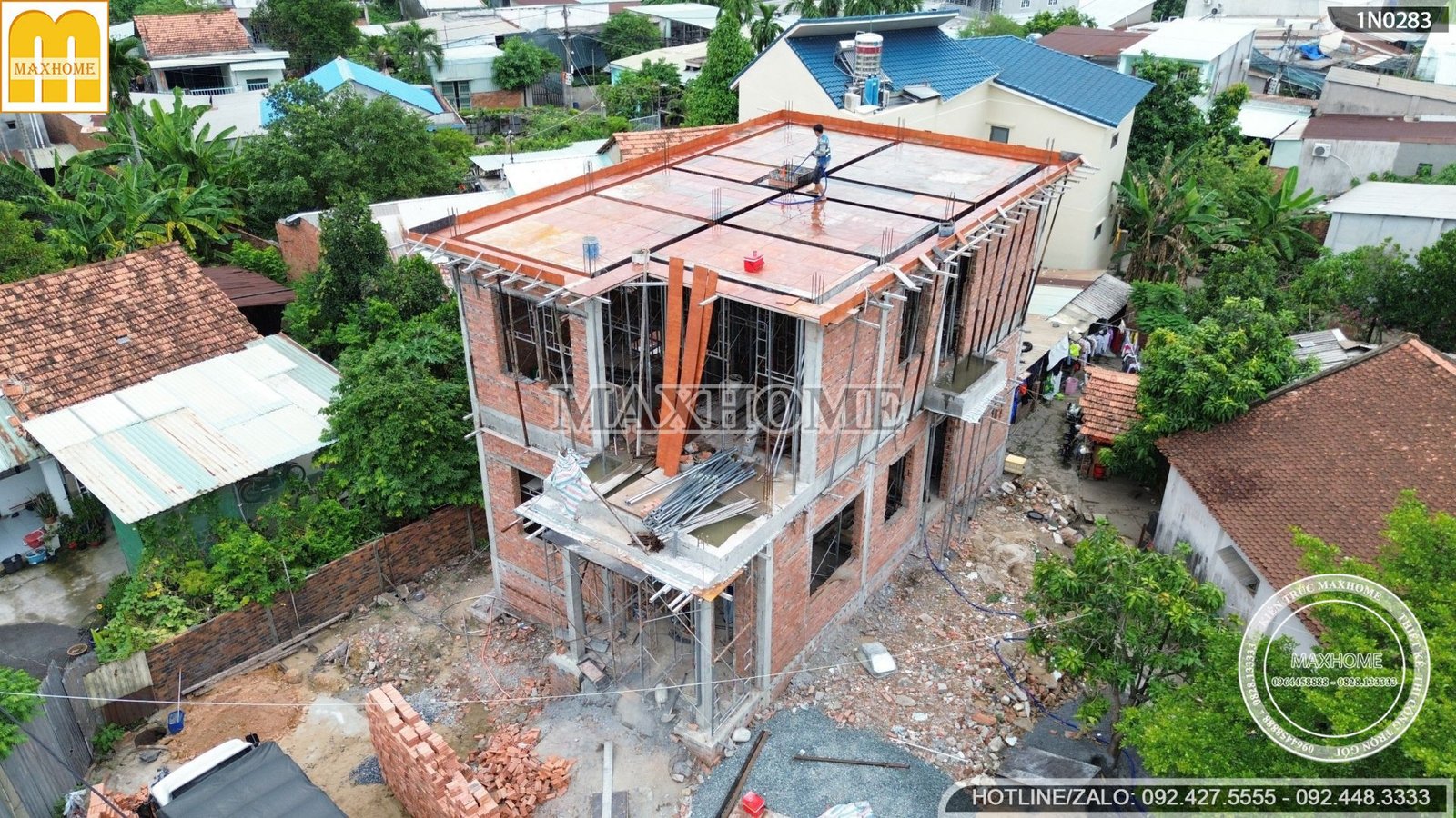 Hình ảnh kiểm tra công trình sau khi hoàn thiện phần mái
