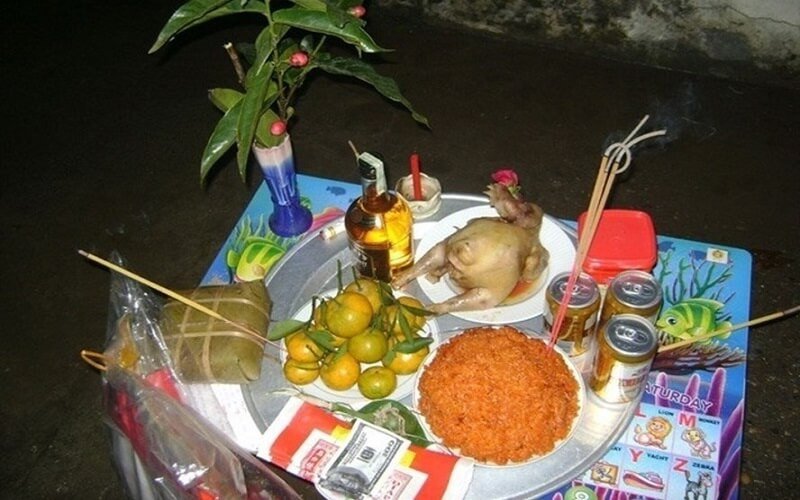 Mâm cúng chay vẫn thể hiện sự thành kính tuyệt đối