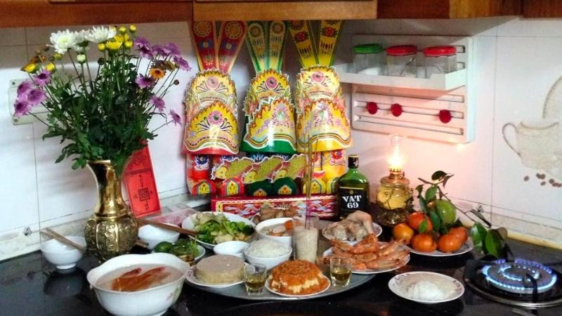 Ý nghĩa của việc cúng Ông Táo hàng ngày để cầu bình an