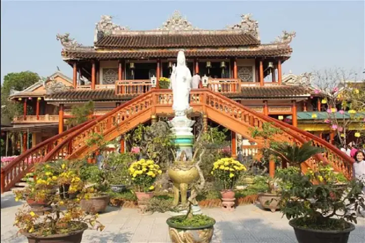 Gợi Ý Kết Hợp Tham Quan Các Điểm Du Lịch Lân Cận