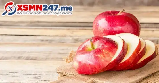 Mơ Thấy Ăn Táo Cùng Người Thân/bạn Bè: Gắn Kết Và Hòa Thuận
