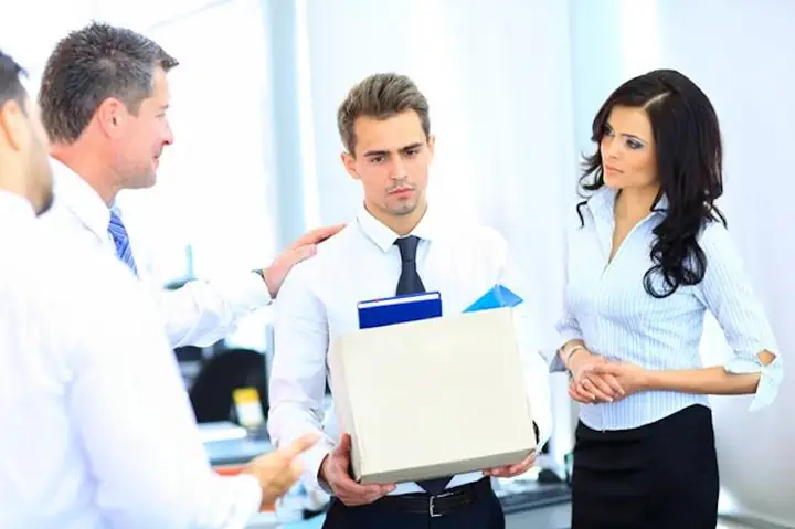Nằm Mơ Thấy Bị Đuổi Việc Là Điềm Gì? Nằm Mơ Thấy Bị Đuổi Việc Là Điềm Gì?