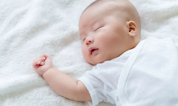 Mơ Thấy Sinh Con Trai Nhưng Không Có Người Thân Bên Cạnh Mơ Thấy Sinh Con Trai Nhưng Không Có Người Thân Bên Cạnh