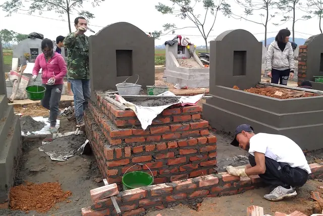 Giải Mã Giấc Mơ Đi Xây Mộ: Ý Nghĩa, Điềm Báo & Con Số Liên Quan Giải Mã Giấc Mơ Đi Xây Mộ: Ý Nghĩa, Điềm Báo & Con Số Liên Quan