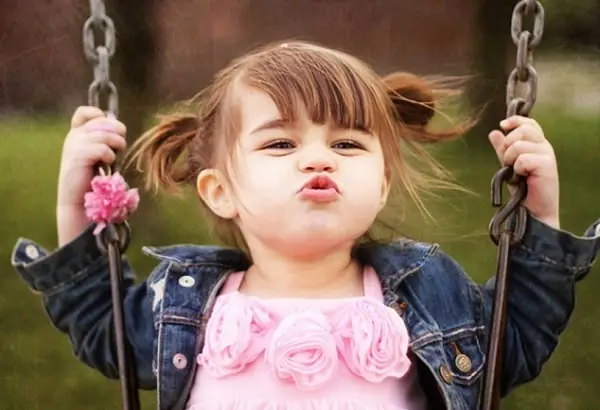 Giải Mã Giấc Mơ: Điềm Báo Giấc Mơ Sinh Con Gái Giải Mã Giấc Mơ: Điềm Báo Giấc Mơ Sinh Con Gái
