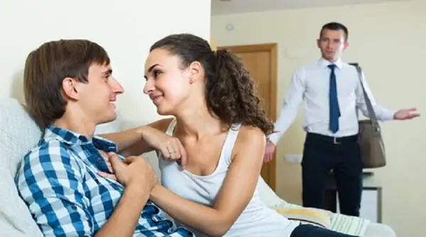 Nằm Mơ Thấy Quan Hệ Với Người Quen Là Điềm Báo Gì?