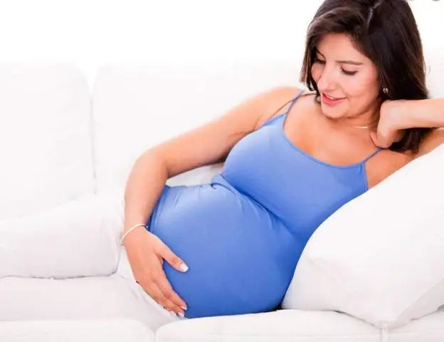 Nằm Mơ Thấy Người Quen Có Bầu Đánh Con Gì? Giải Mã Giấc Mơ Thấy Người