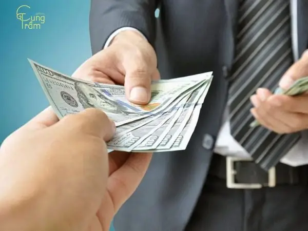Mơ Thấy Mình Cho Tiền Mẹ