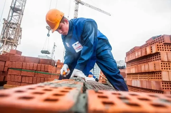 Mơ Thấy Người Khác Xây Nhà