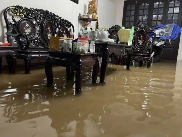 Mơ Thấy Nước Tràn Vào Nhà