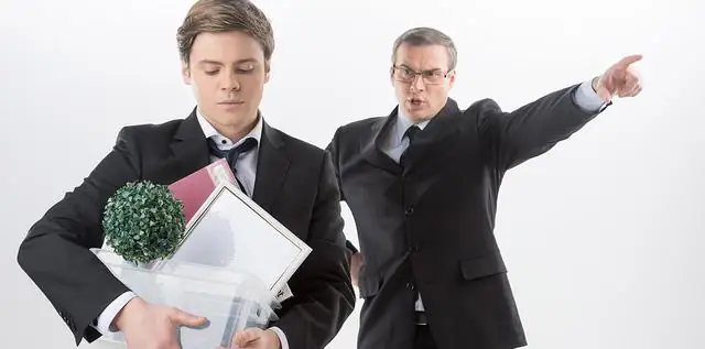 Nằm Mơ Thấy Bị Đuổi Việc Là Điềm Gì?