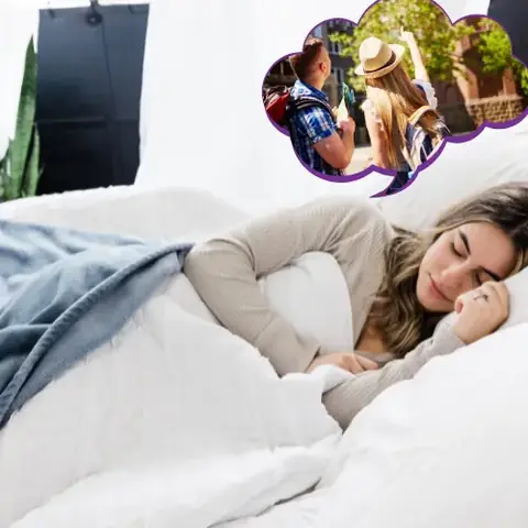 Mơ Thấy Đi Chơi Với Nhiều Người: Giải Mã Ý Nghĩa & Điềm Báo Trong Cuộc Sống