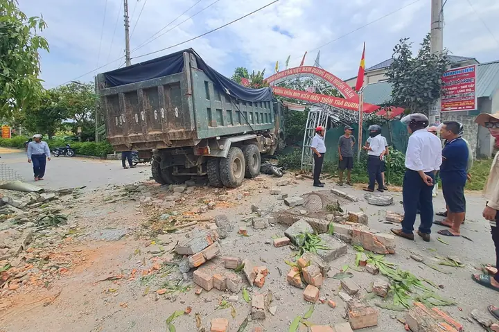 Nằm Mơ Thấy Cho Tiền Ăn Xin - Hoàn Tiền Cao