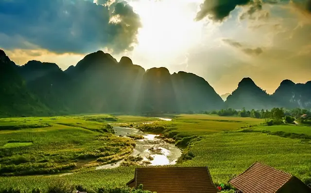 Đôi Nét Về Hình Ảnh: