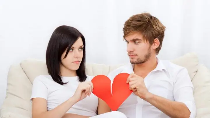 Mơ Thấy Mình Bị Dụ Dỗ Ngoại Tình