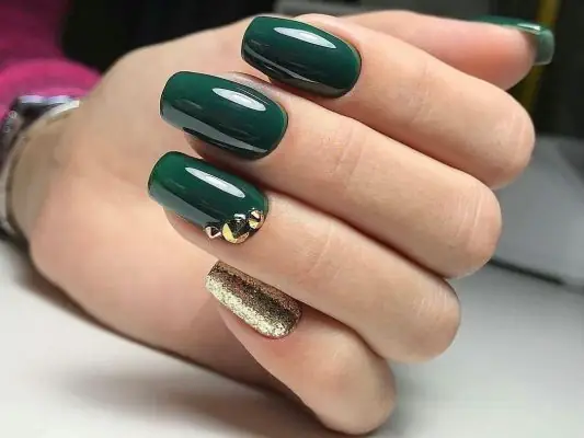 Chiêm Baocảm Nhậnsơn Móng Taymàu Xanh Da Trờilá