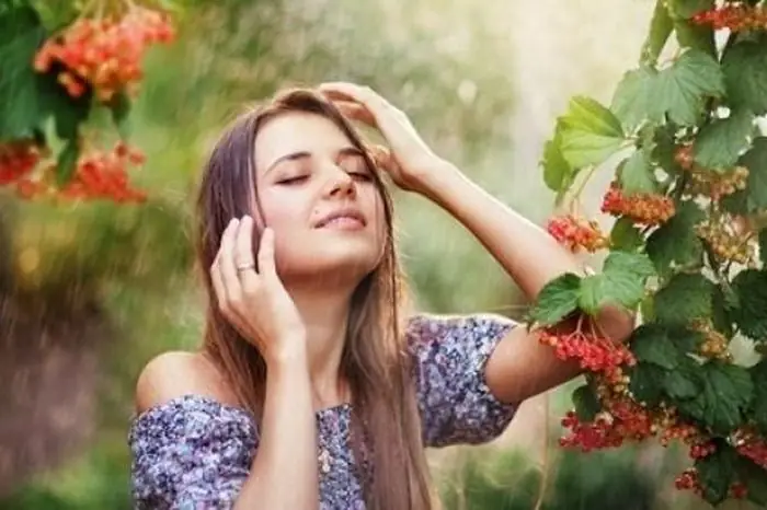 Khi Nằm Mơ Thấy Mưa Là Điềm Gì? Dấu Hiệu Và Ý Nghĩa - Tạp Chí ...