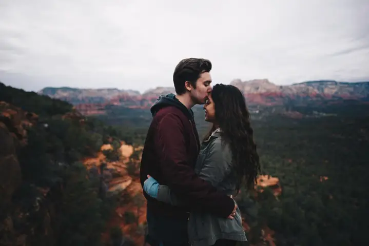 Mơ Thấy Người Yêu Tương Lai Có Điềm Báo Gì? Mơ Thấy Người Yêu Tương Lai Có Điềm Báo Gì?