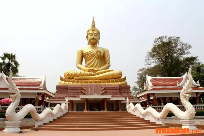 Giấc Mơ Thấy Mình Đến Chùa Và Gặp Tượng Phật