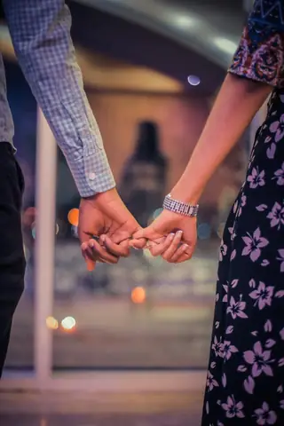 Mơ Thấy Người Lạ Chia Tay Người Yêu