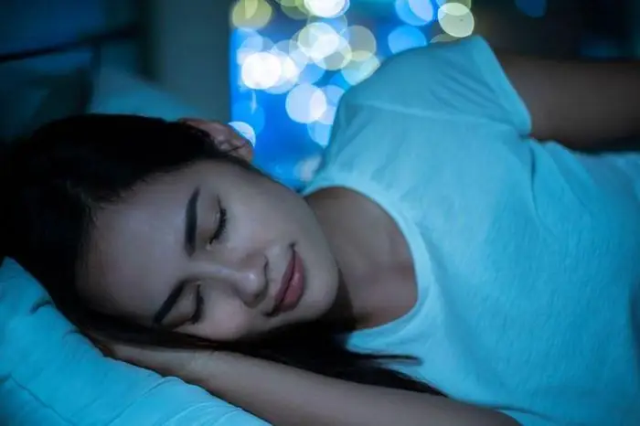 Vì Sao Con Người Lại Có Những Giấc Mơ Hỗn Loạn Khi Ngủ? Có Ẩn Ý ...