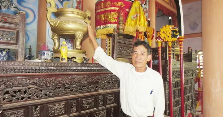 Cổ Vật Kỳ Sự: Chiếc Lư Đồng Linh Thiêng