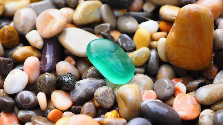 Mơ Thấy Đá: Mua May Bán Đắt, Dễ Dàng Vượt Qua Trở Ngại Mơ Thấy Đá: Mua May Bán Đắt, Dễ Dàng Vượt Qua Trở Ngại