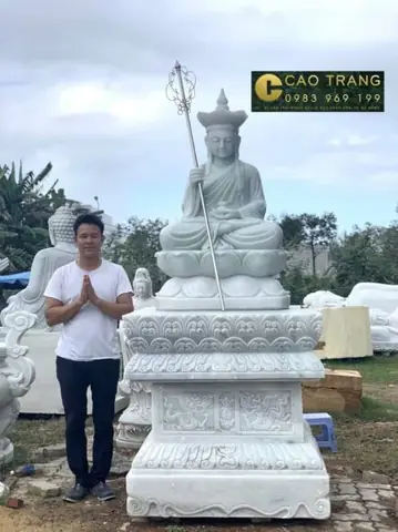 Nằm Mơ Thấy Đài Sen: Giải Mã Ý Nghĩa Sâu Sắc Và Điềm Báo