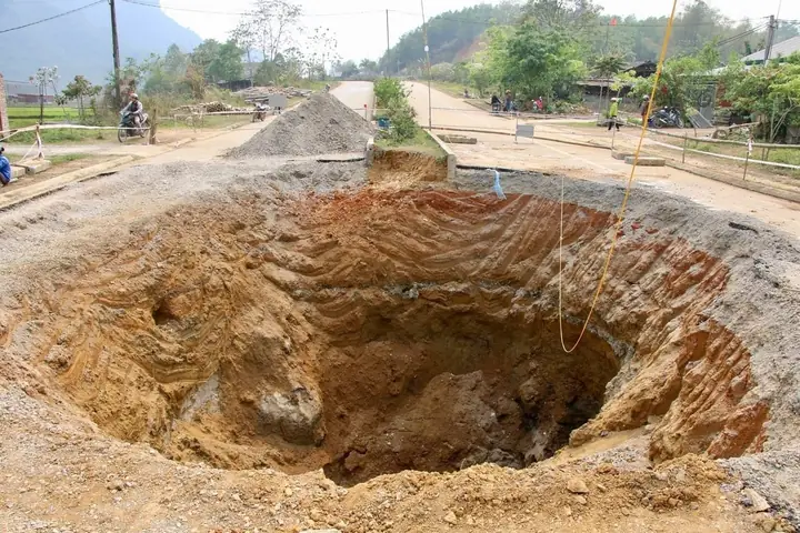 Nằm Mơ Thấy Đào Đất Đánh Đề Con Gì