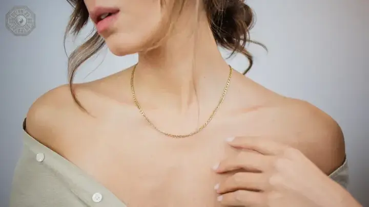 Giải Mã Các Tình Huống Khi Nằm Mơ Thấy Dây Chuyền Vàng 18k