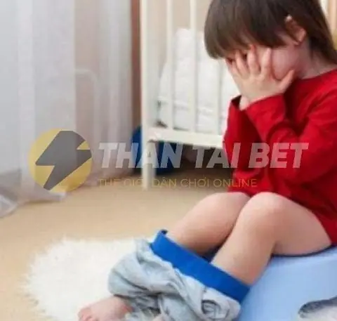 Nằm Mơ Thấy Mình Ỉa Là Điềm Gì? Giải Mã Chi Tiết Giấc Mơ Này