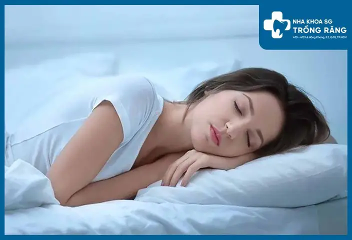 Giải Mã Giấc Mơ Thấy Người Khác Rụng Răng Cửa?