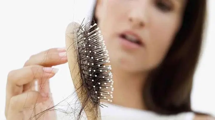 Nằm Mơ Rụng Tóc Đánh Số Gì?