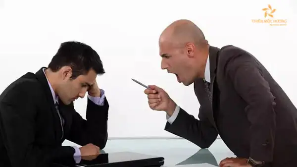 Mơ Thấy Bị Sếp Mắng