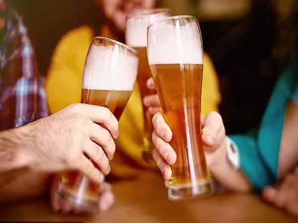 Nằm Mơ Thấy Uống Bia Thống Kê Xổ Số Gì May Mắn