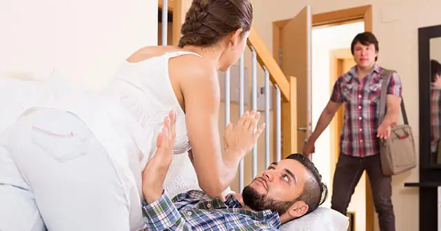 Mơ Thấy Vợ Và Người Khác Quan Hệ Trước Mặt Mình